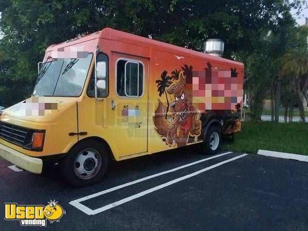 GMC Workhorse Food Truck