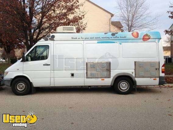 2005 Dodge Sprinter 2500 Dessert and Coffee Truck