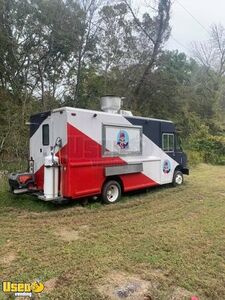 Freightliner MT45 Diesel Crepe Truck / Ready to Use Food Truck