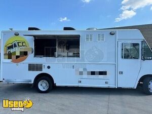 LOW MILES  2018 Ford F-59 - 27'  Step Van Kitchen Food Truck w/ Newer Kitchen & Pro Fire Suppression