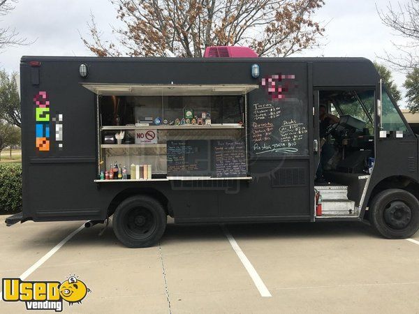 Freightliner Food Truck