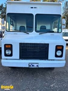 26' Chevrolet P30 Step Van All-Purpose Food Truck with Pro-Fire System