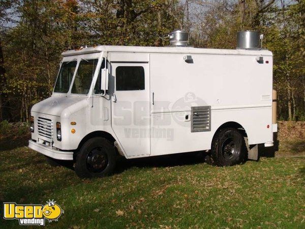 1988 - Grumman P30 Mobile Kitchen Food Truck