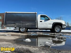 Low Mileage - 2006 Chevrolet Silverado 2500 Lunch Serving Food Truck