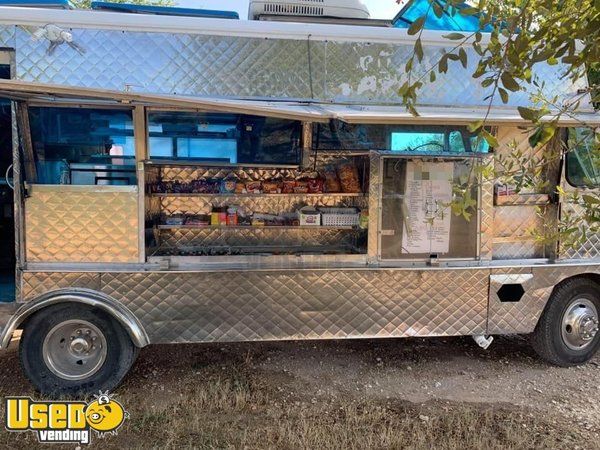 Barely Used 20' Chevrolet Food Truck w/ 2019 Kitchen Build-Out Condition