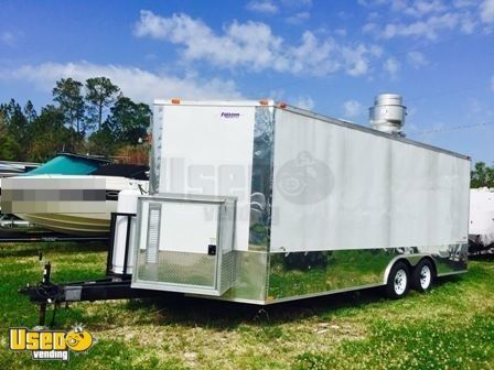 2015- 8.5' x 20' Food Concession Trailer