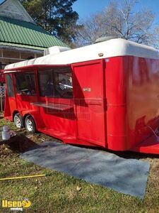 Mobile Street Food Vending Trailer-Kitchen Concession Trailer with Clean Exterior