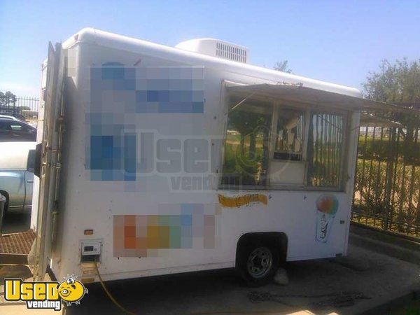 2007 - 12' x 8' Wells Cargo Shaved Ice & Food Concession Trailer