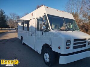 Turnkey - 2009 Workhorse P42 All-Purpose Food Truck | Mobile Food Unit