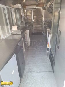 2001 Freightliner Diesel Kitchen Food Truck with Portable Bathroom